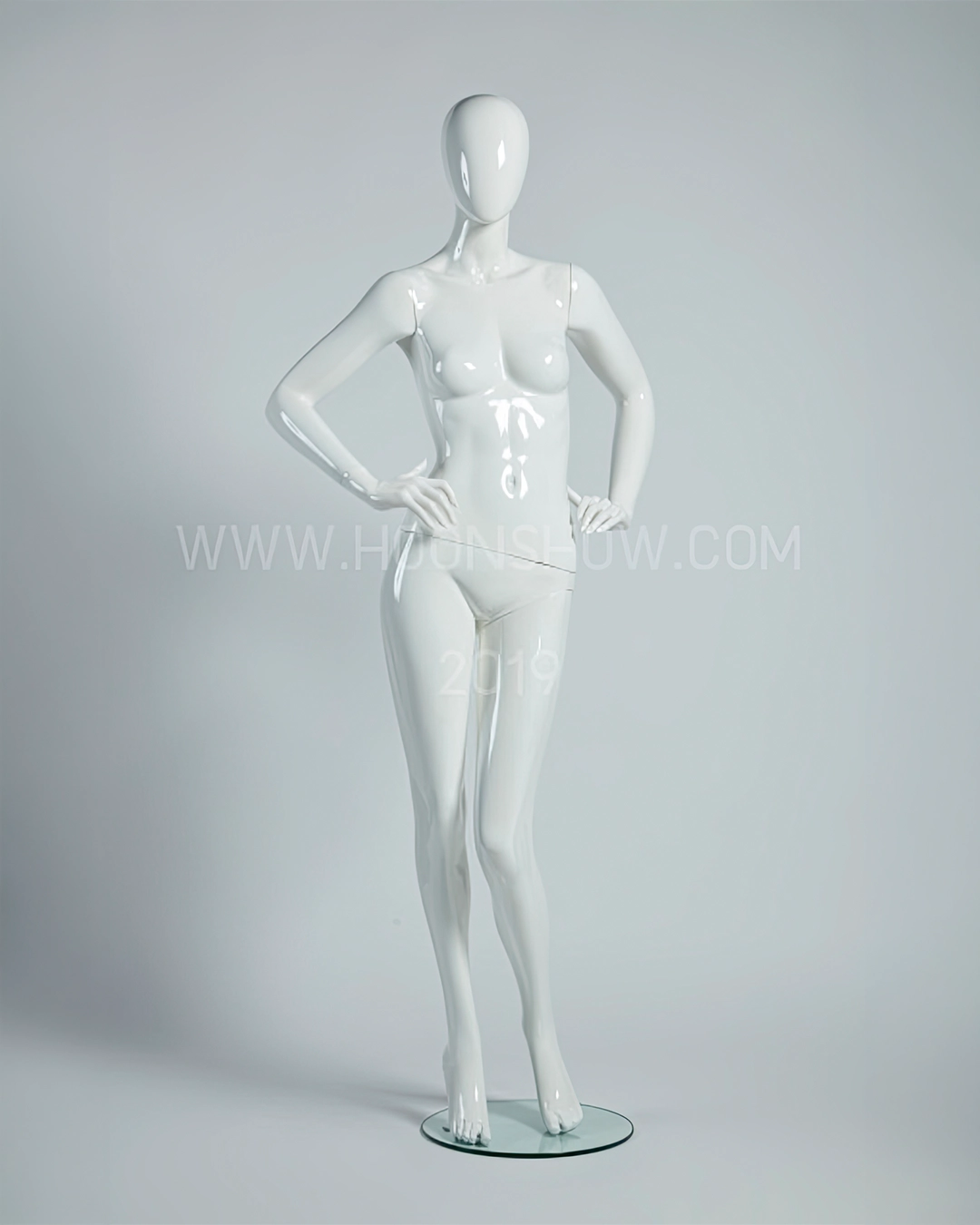 หุ่นไฟเบอร์กลาสหญิง สีขาวเงา เจาะน่อง Female (0928C-ND)